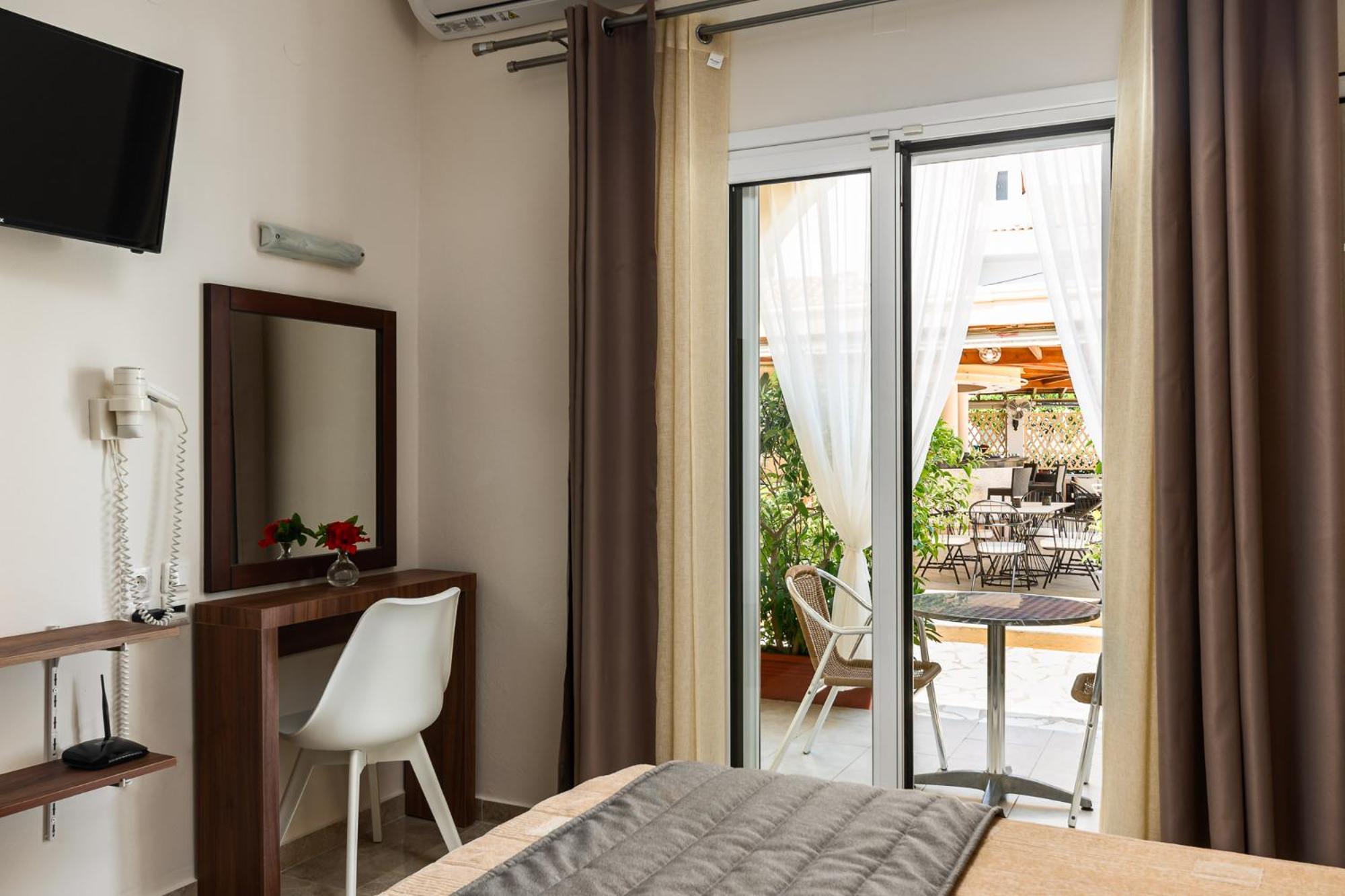 Konstantina Apartments Kávos Eksteriør bilde
